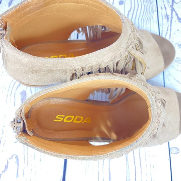 Soda Peep Toe Fringe Bootie Khaki Size 6.5 - Picture 10 of 10